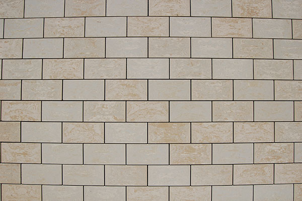 Picture of an Arriscraft wall